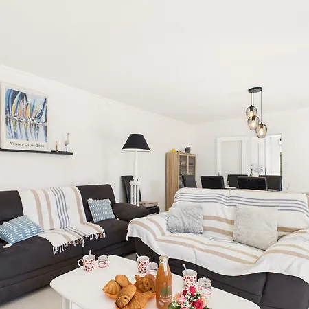 Maison Pour 6 Personnes Au Sables D'olonne * لي سابلِ دولونْ