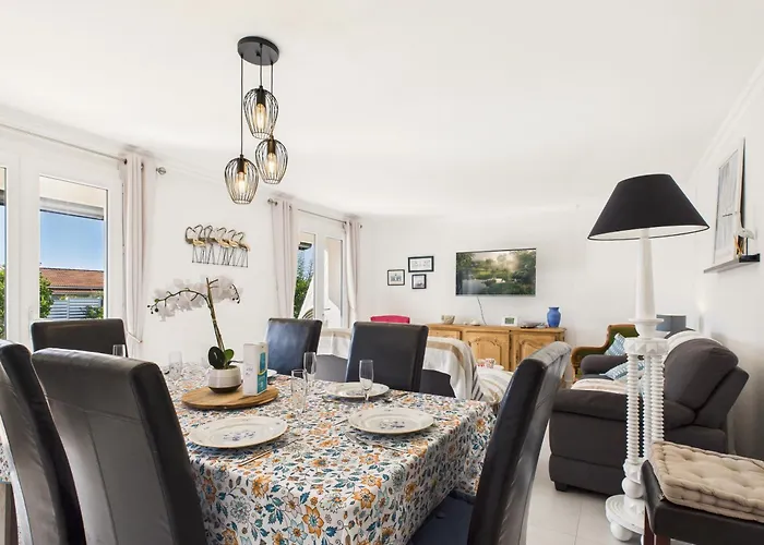 Maison Pour 6 Personnes Au Sables D'olonne *